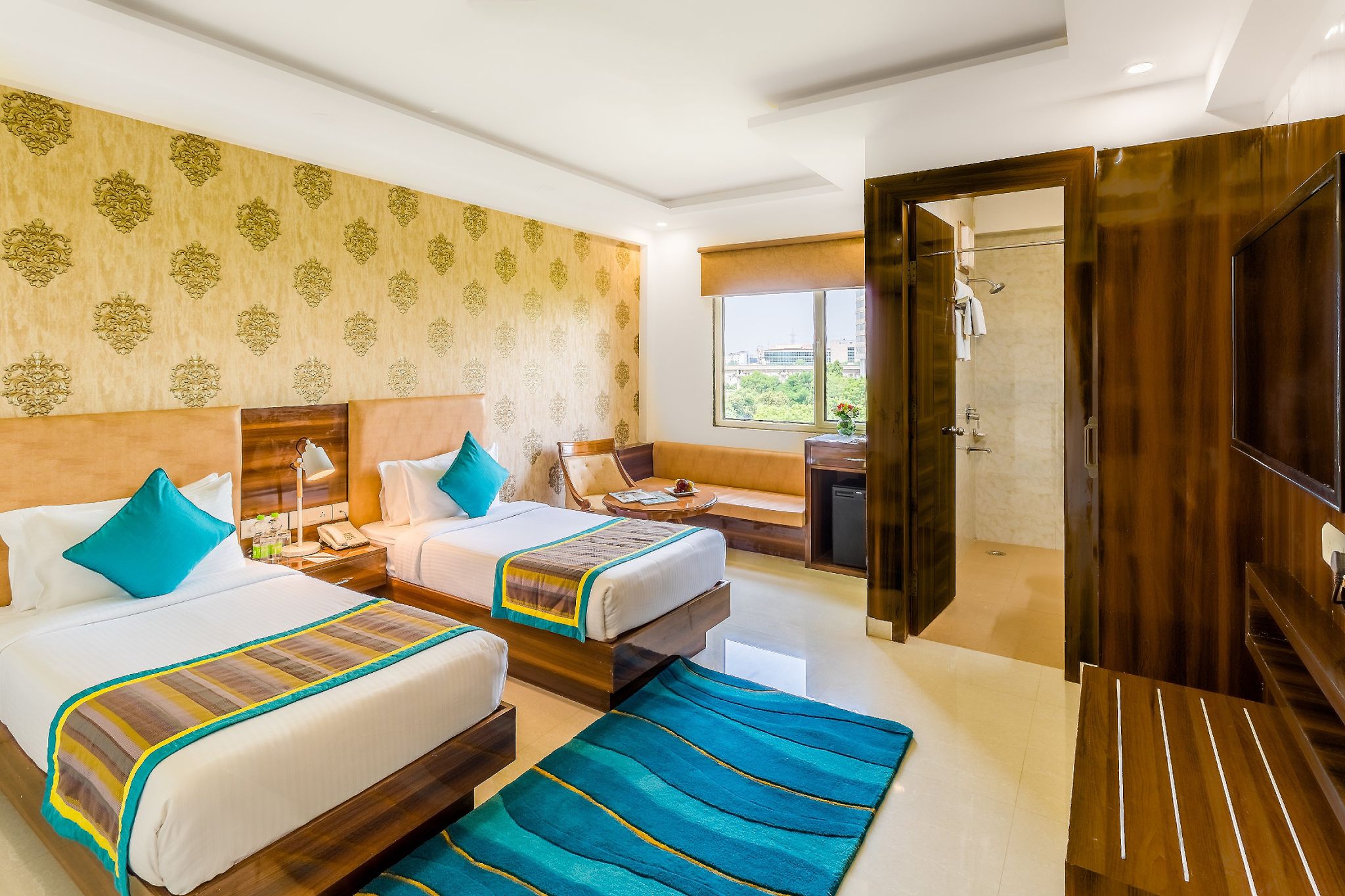 Super Deluxe Twin with 20% discount on Food & Soft Beverage in restaurant 