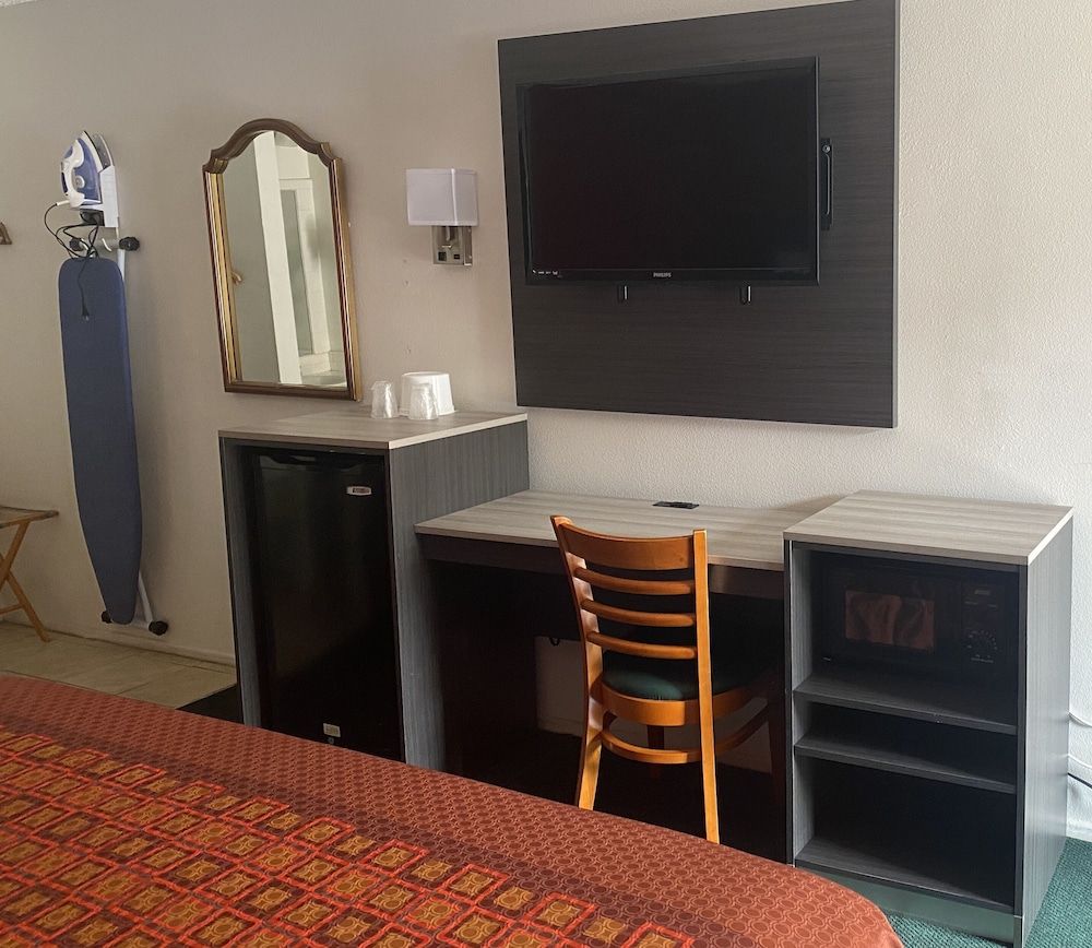 Windsor Inn Motel Lake Havasu City Standard Room, 1 King Bed, Non Smoking 20
