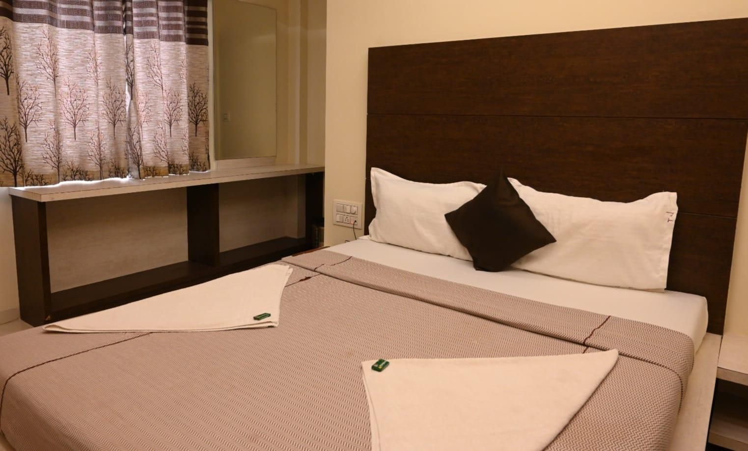 Hotel Ramkrishna Inn Deluxe Double Bed non AC Room