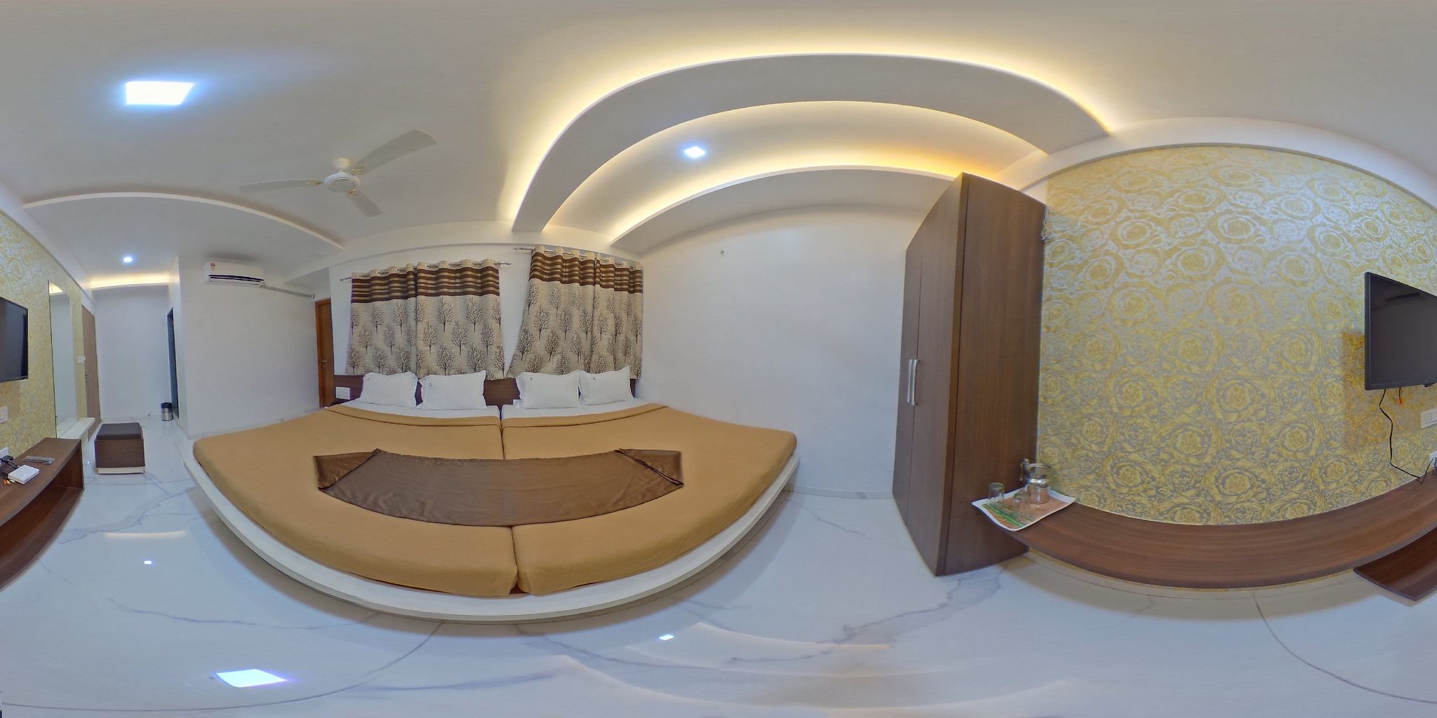 Executive Four Bed AC Room