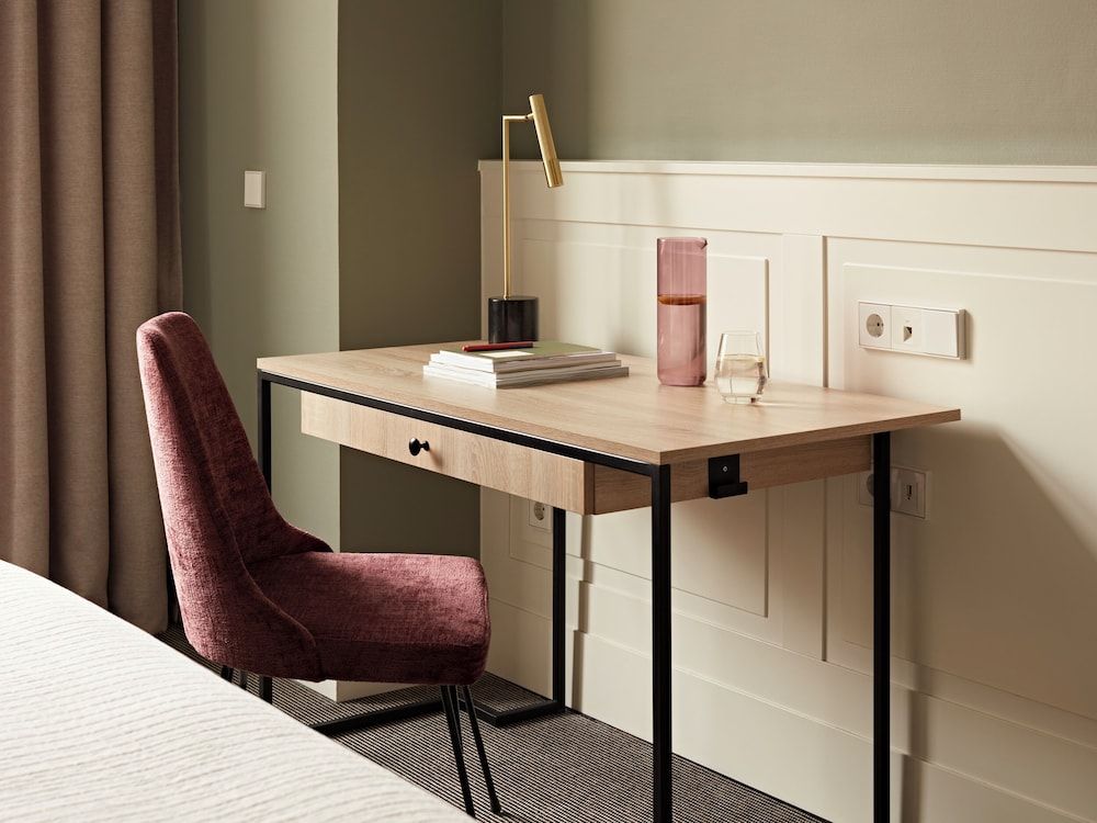 undefined Numa Berlin Arc 10