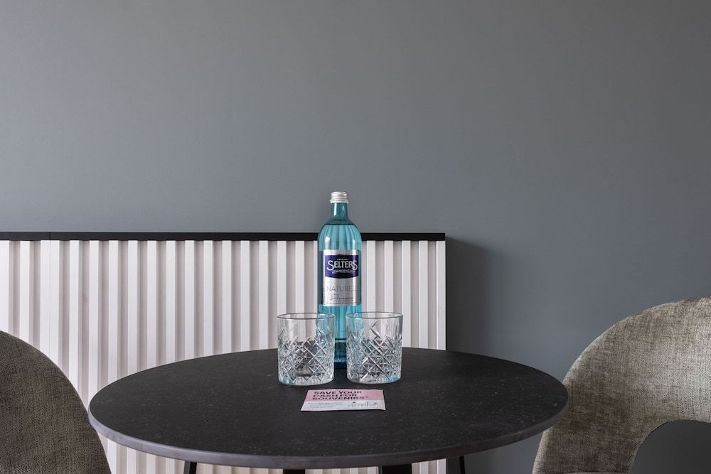 Numa Berlin Arc Extra Large Studio with Kitchenette 11