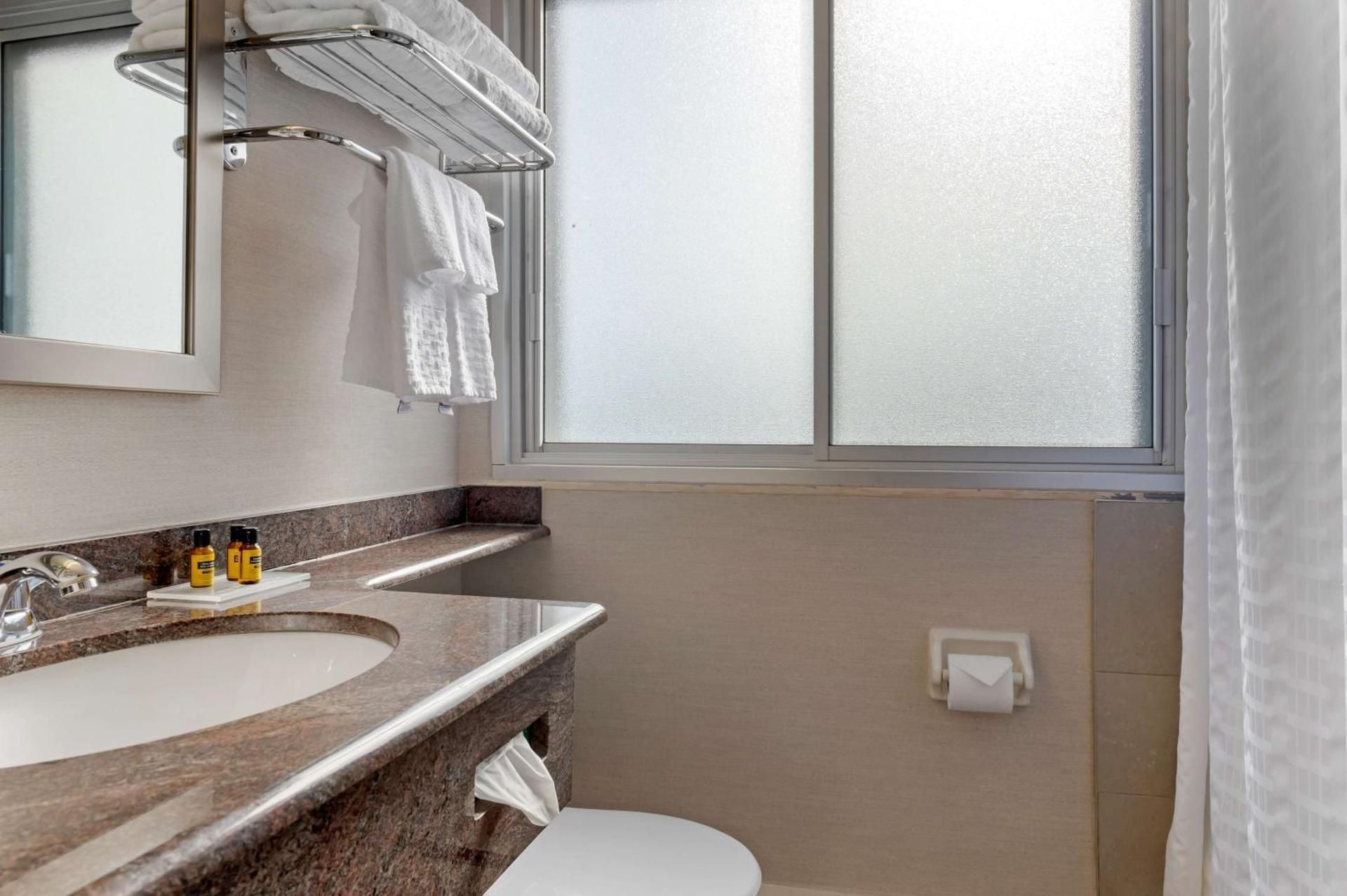 2 Double Beds, Nonsmoking, Balcony, River View