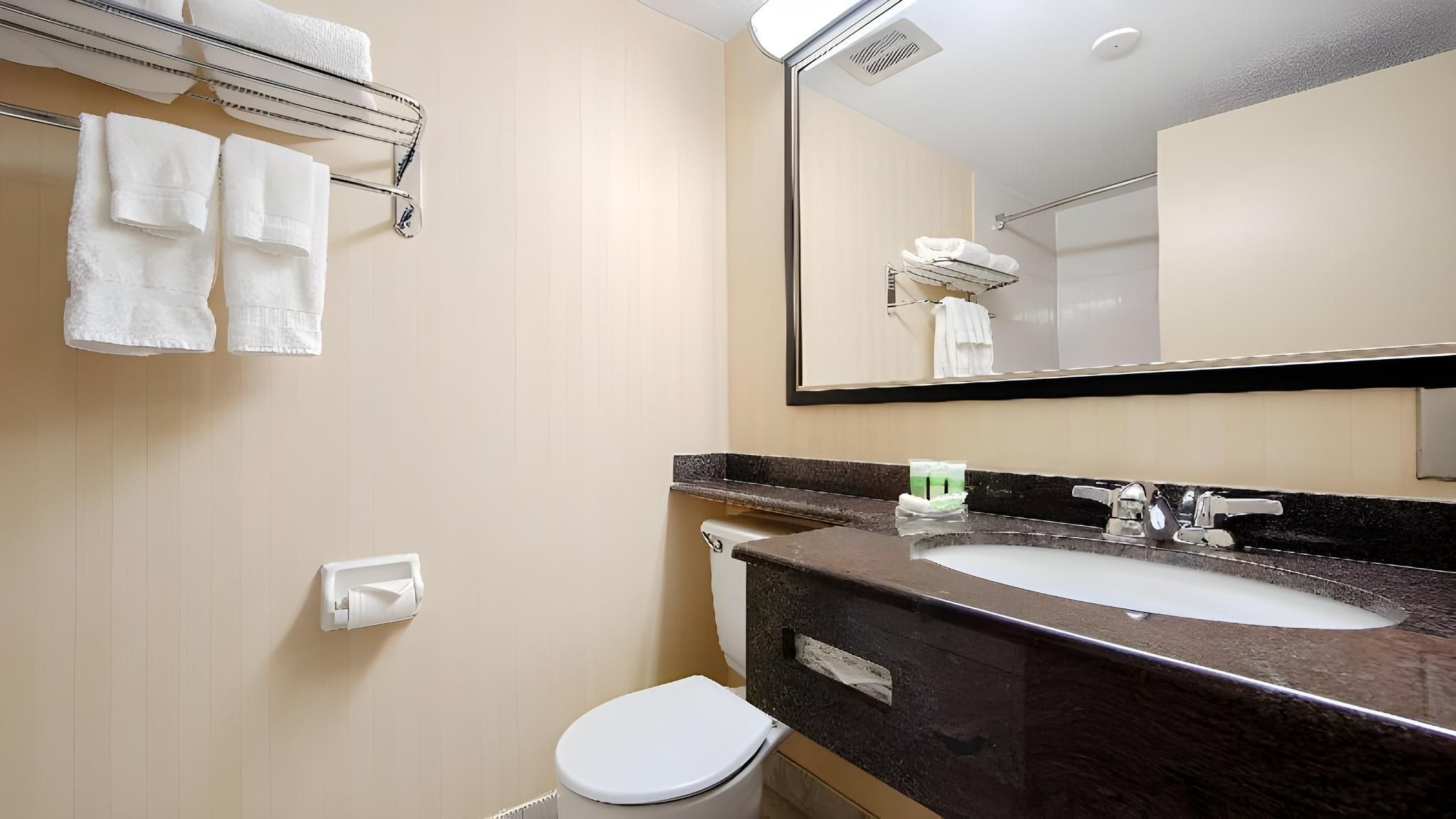 2 double beds, nonsmoking