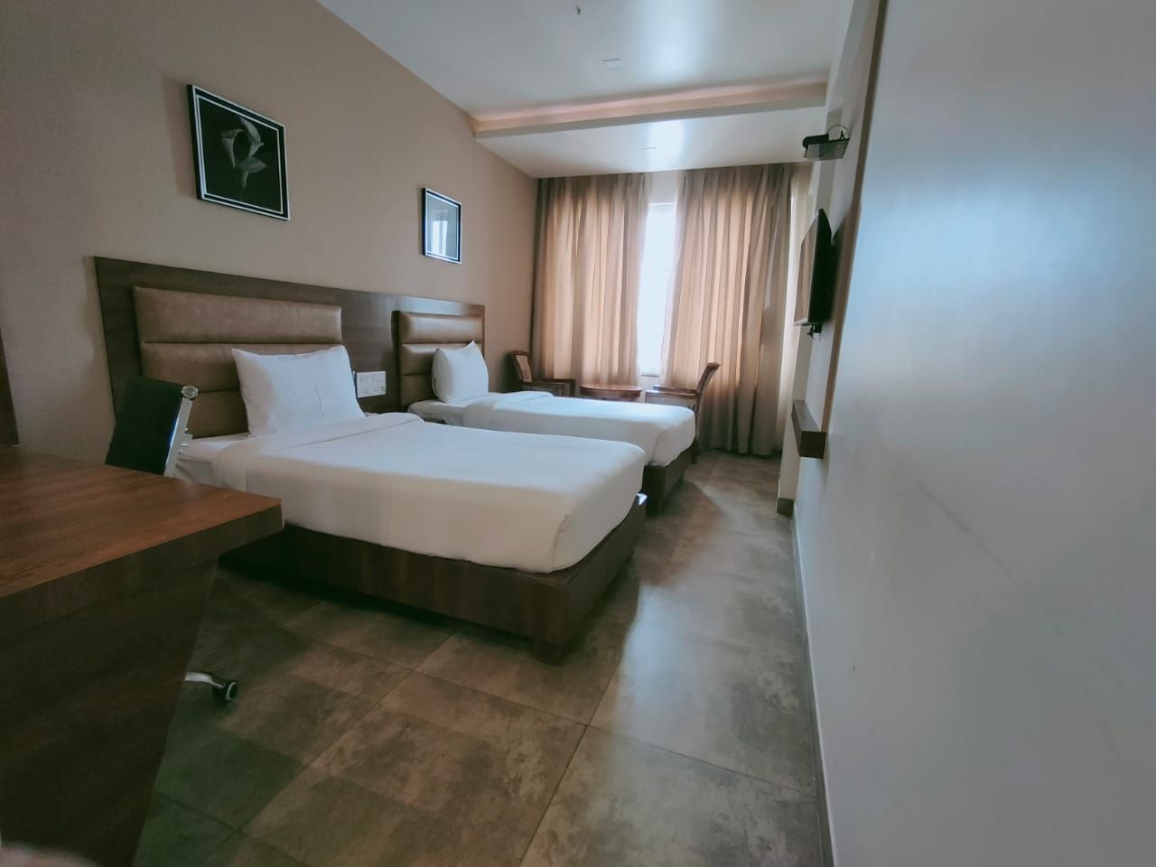 The Fern Residency, Bhuj Winter Green Twin Room 4