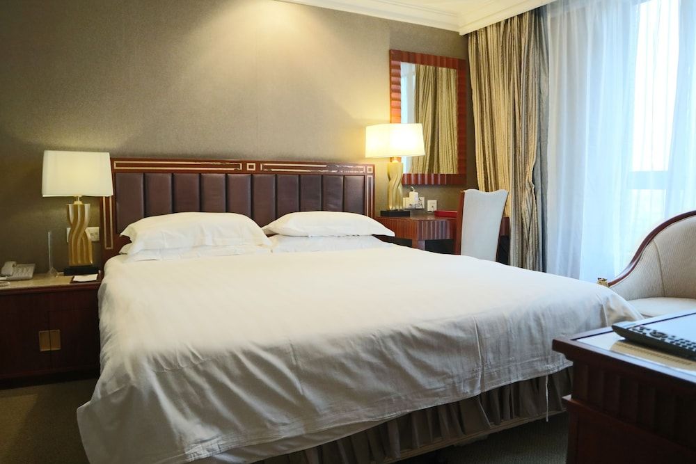 Everbright Convention & Exhibition Centre Hotel Business Suite 4