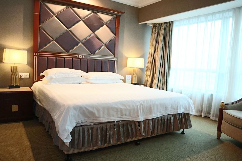 Everbright Convention & Exhibition Centre Hotel Business Suite 3