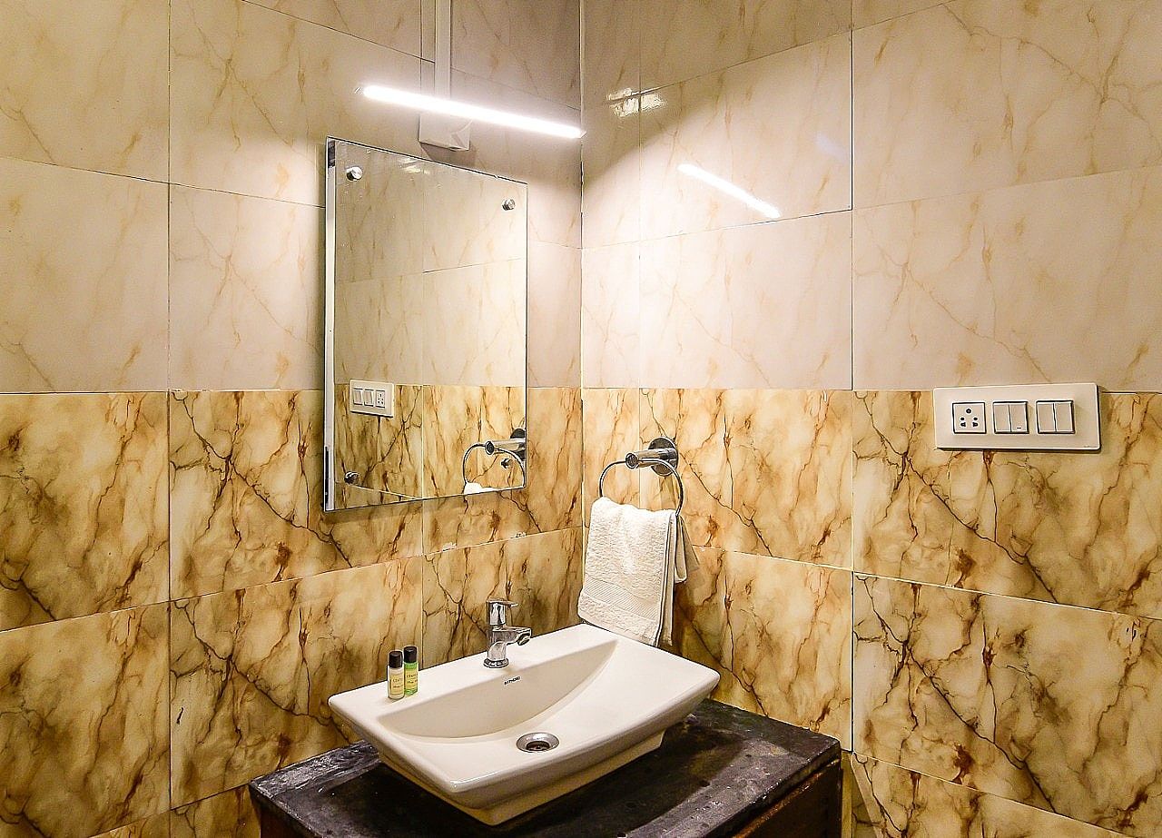 Arabian Sea Beach Resort Deluxe Room 4