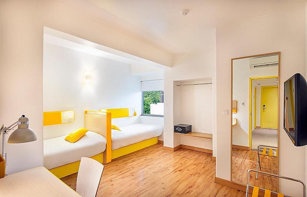 Signature Suite
