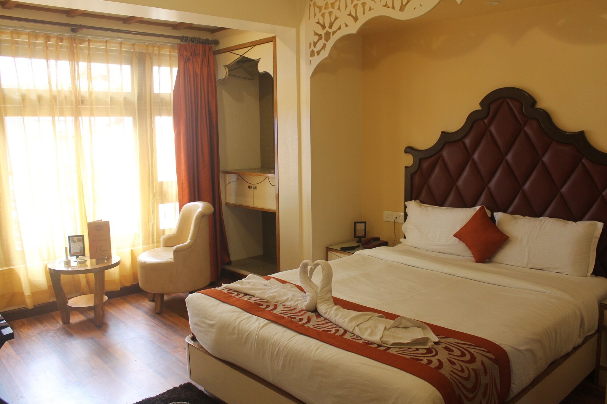 Omega Residency, Boutique Hotel Maple Deluxe Room with Work Desk (Only for Double) 2