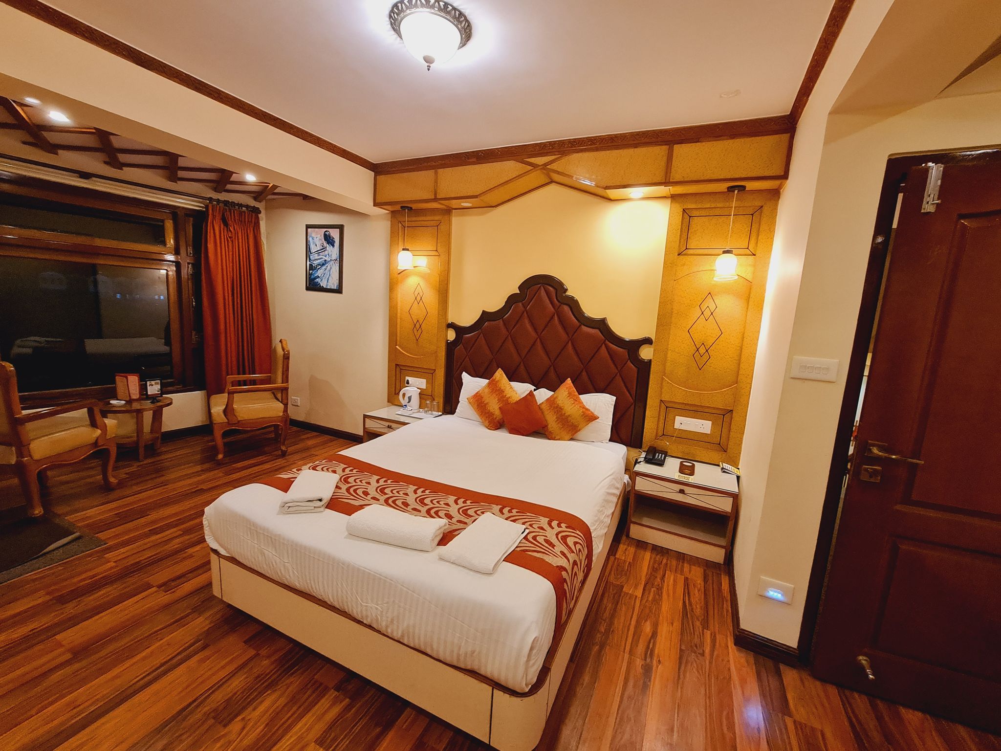 Omega Residency, Boutique Hotel Maple Deluxe Room with Work Desk (Only for Double) 5