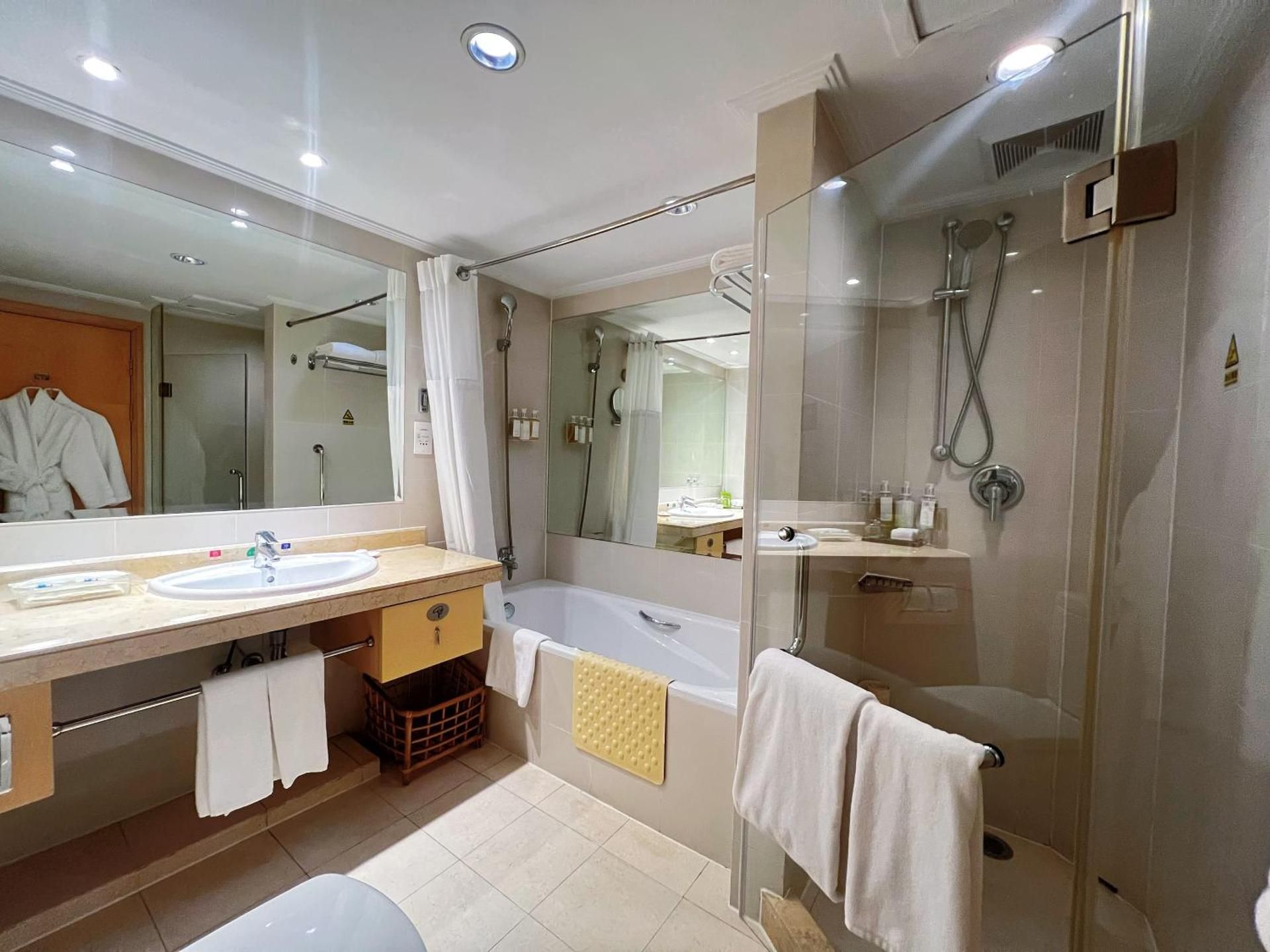 undefined Holiday Inn Beijing Temple Of Heaven by IHG 9