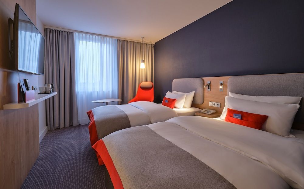 undefined Holiday Inn Express Frankfurt Messe by IHG 2