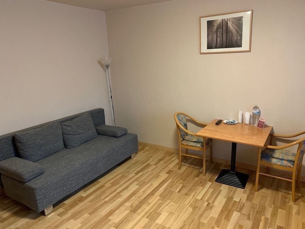 Hotel Am Kurfuerstenplatz - Messe Apartment 2