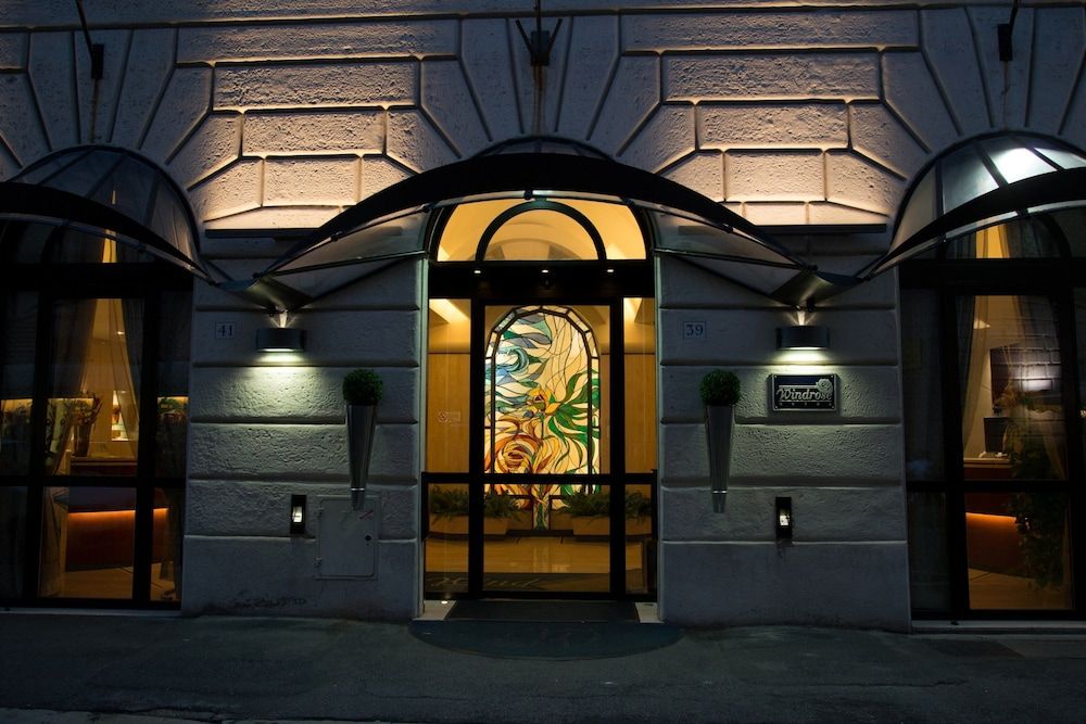 undefined Hotel Windrose 6