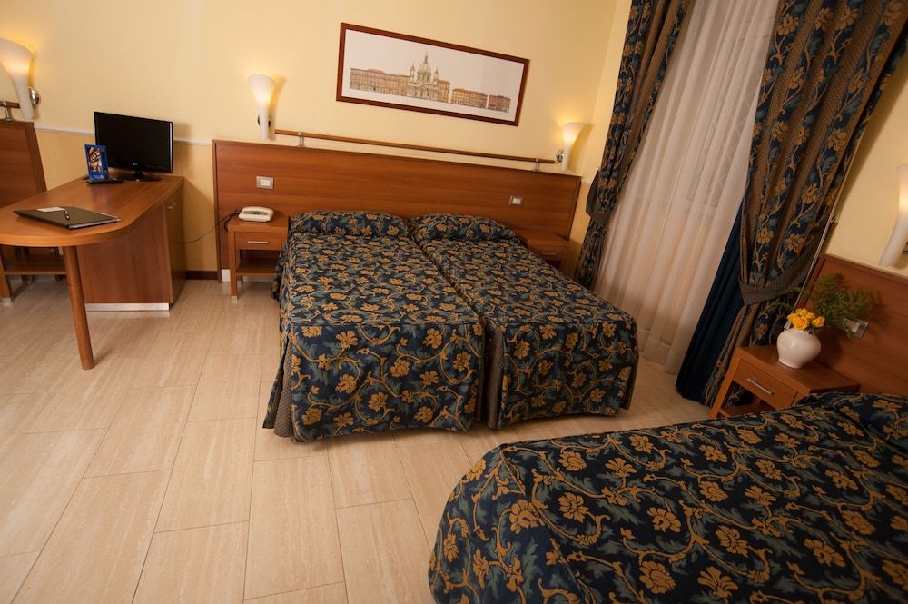 undefined Hotel Windrose 10