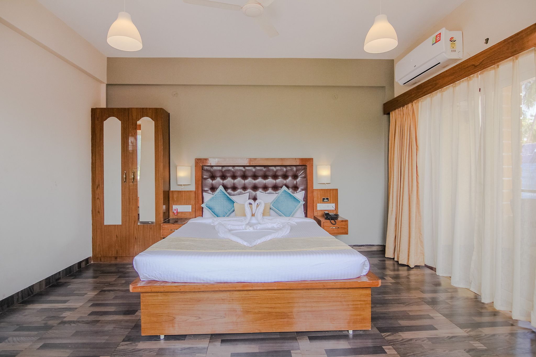 Royale Nirvana Resort Deluxe Room 3