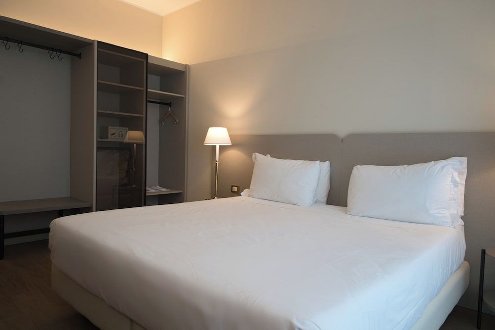 Hotel Nasco Double or Twin Room 10