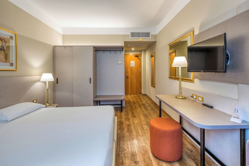 Hotel Nasco Double or Twin Room 8