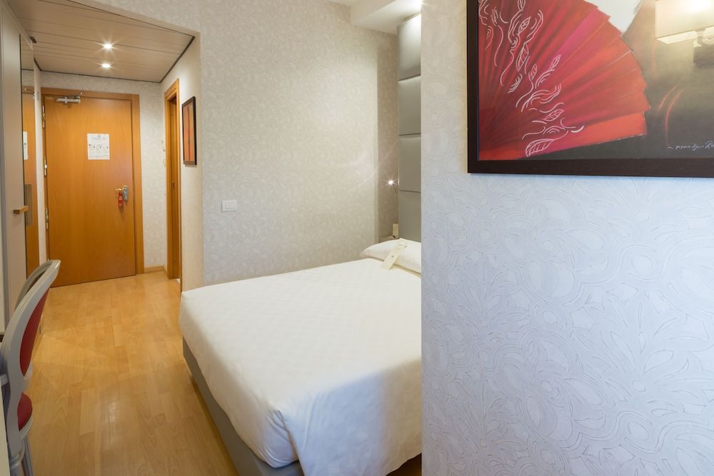 Hotel Nasco Double or Twin Room 6
