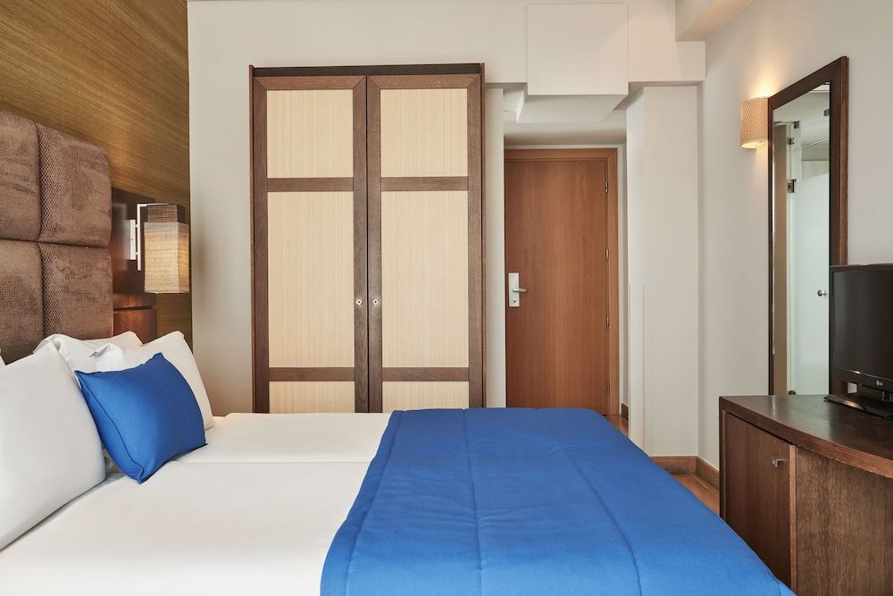 Superior Room, Balcony (Acropolis View)