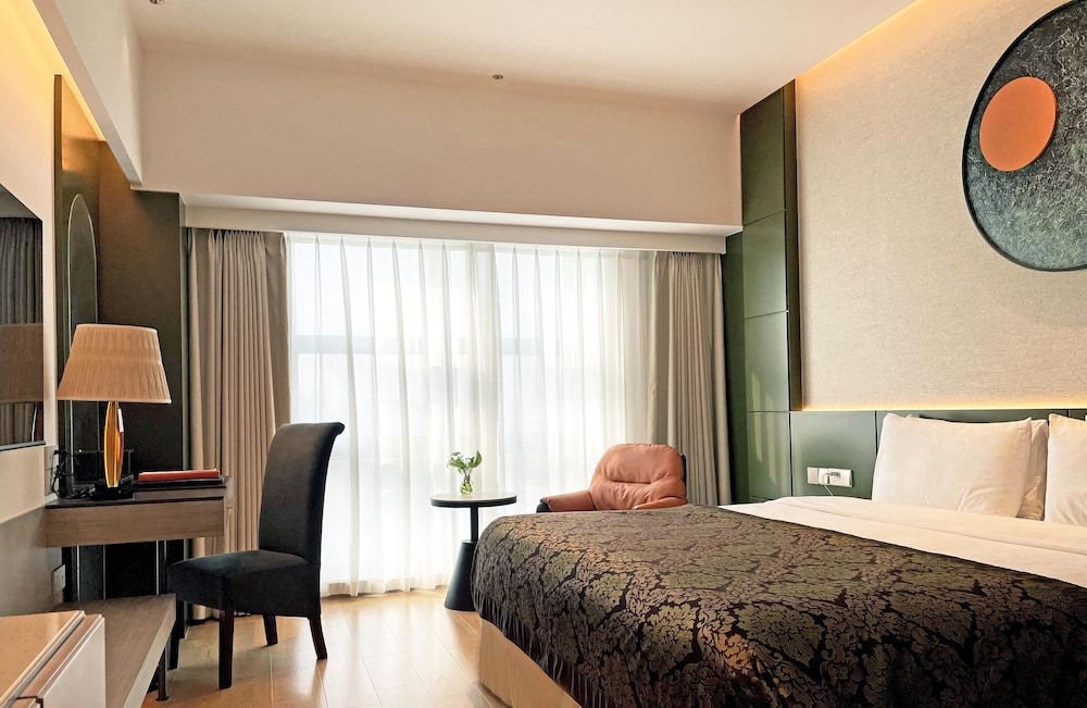 undefined Merry Hotel Shanghai 3