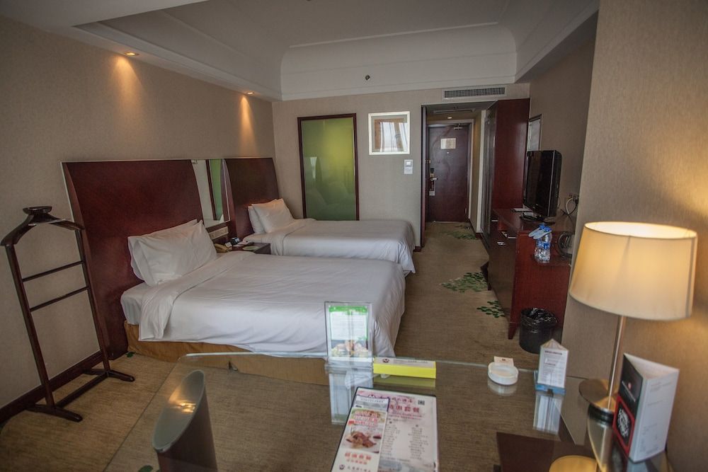 undefined Merry Hotel Shanghai 4
