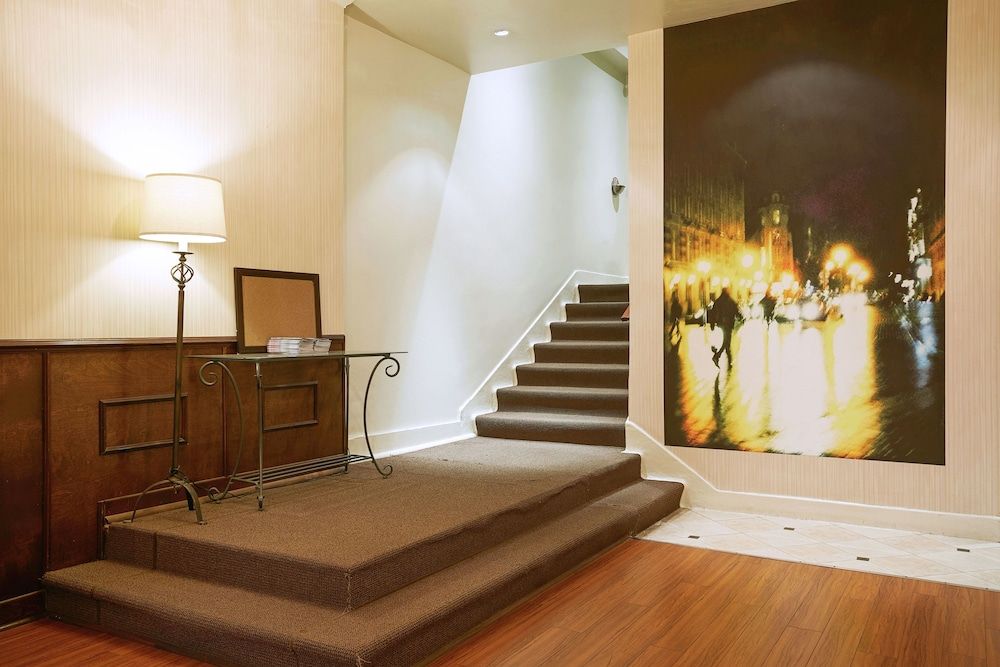 undefined Hotel St-Denis 4