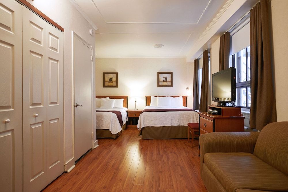 undefined Hotel St-Denis 2