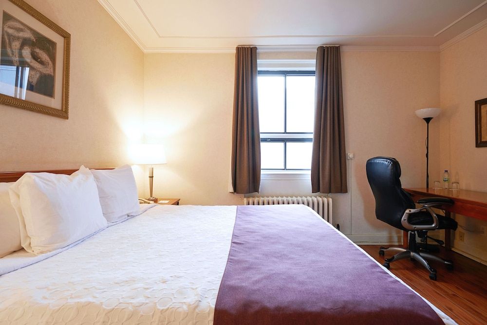 undefined Hotel St-Denis 10