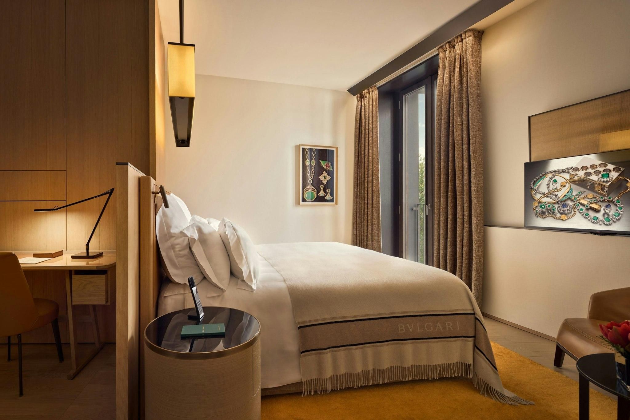 undefined Bvlgari Hotel Milano 10