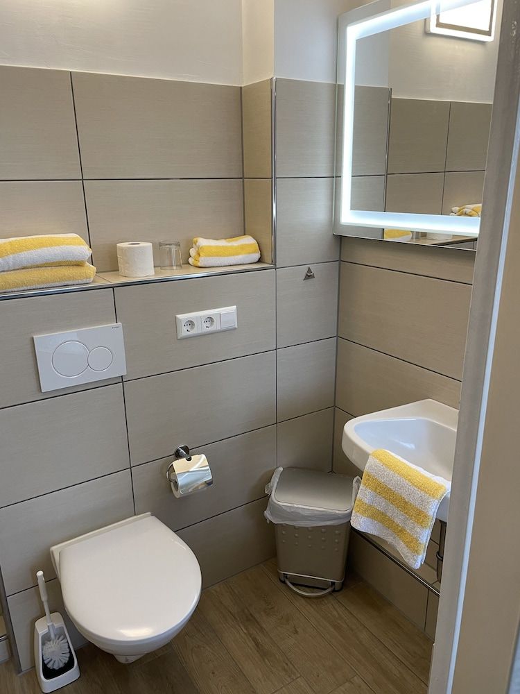 Hotel Kull von Schmidsfelden Classic Double Room 11