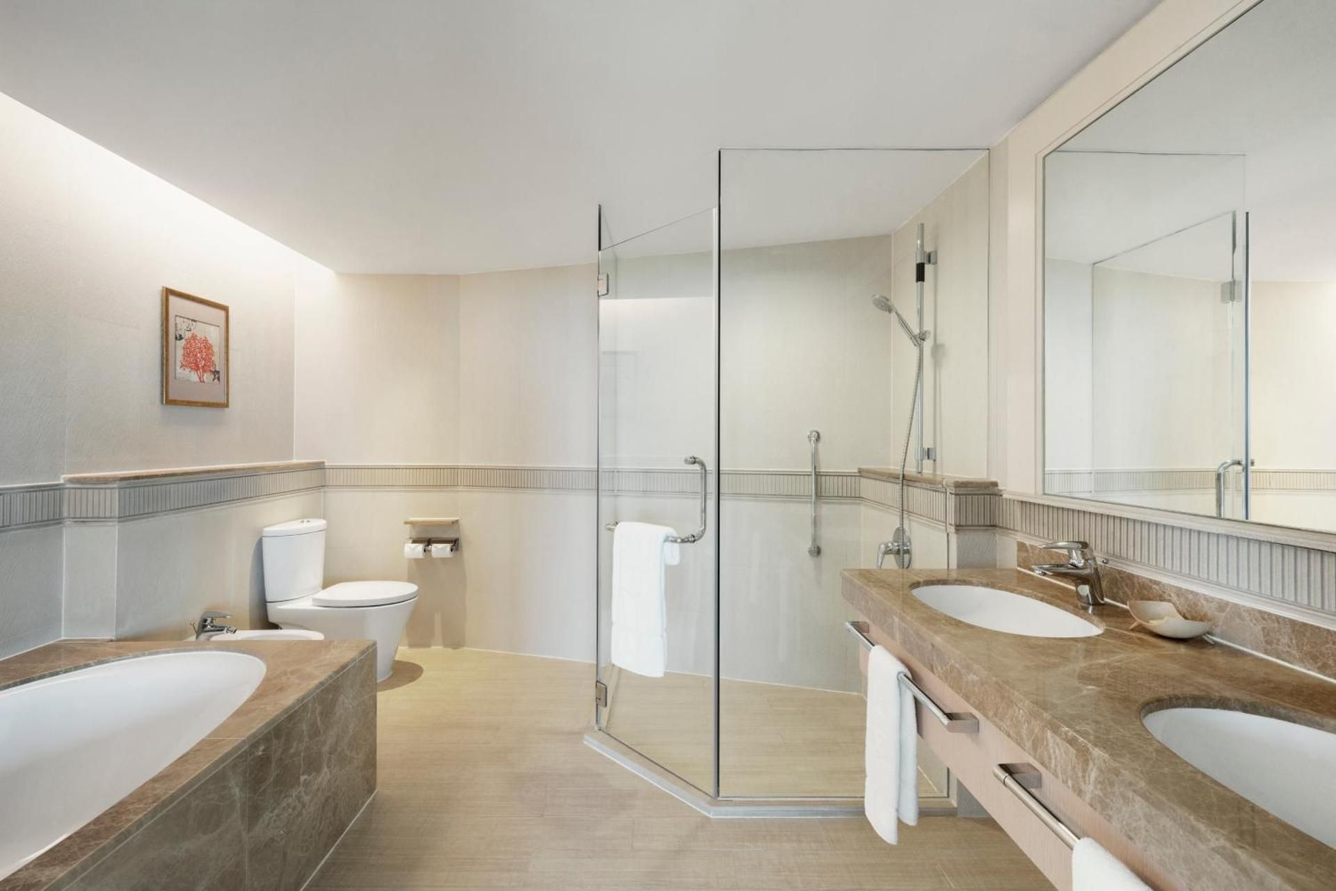 Panoramic Suite