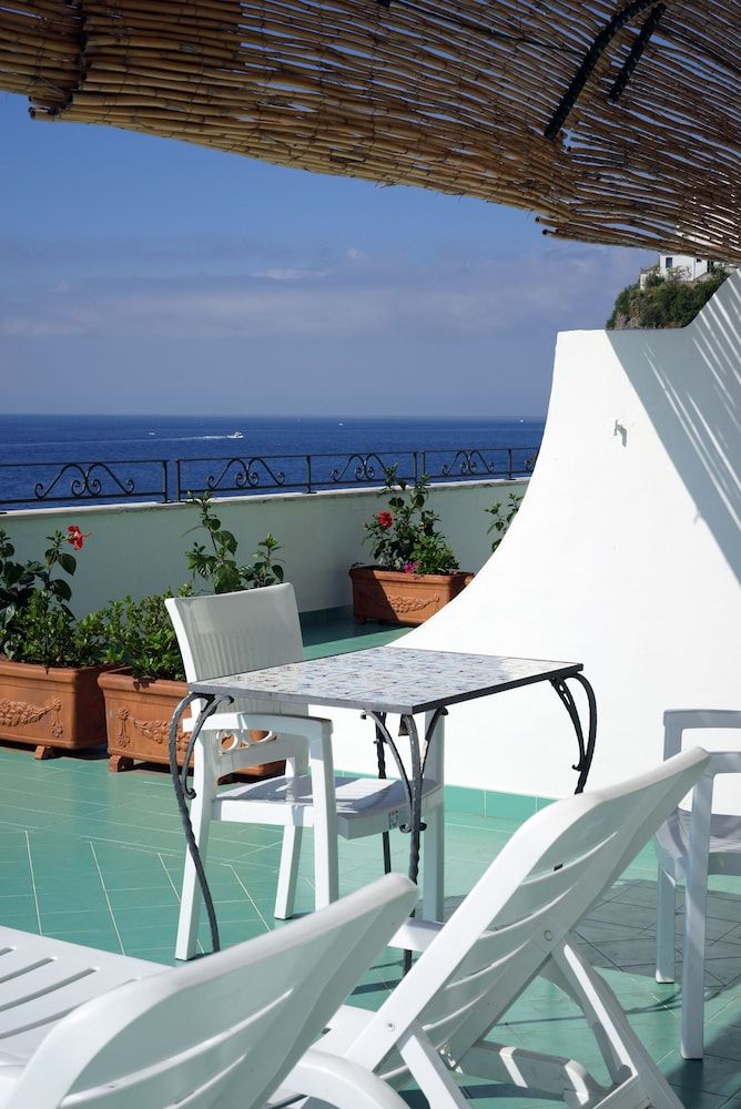 Hotel Aurora Superior Double or Twin Room, Terrace 8