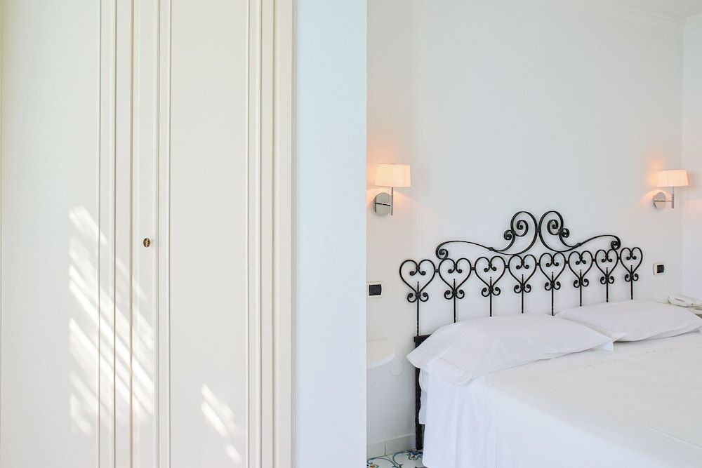 Hotel Aurora Superior Double or Twin Room, Terrace 4