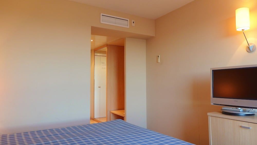 Flag Hotel Florazar Valencia Standard Double or Twin Room 10