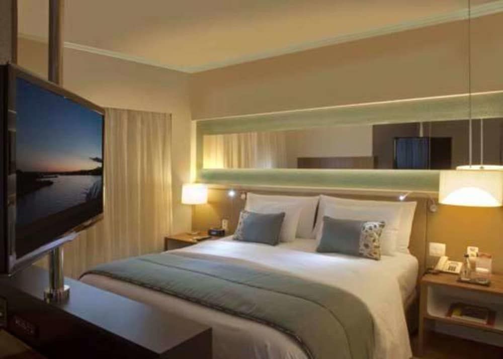 Business Room, 1 Queen Bed