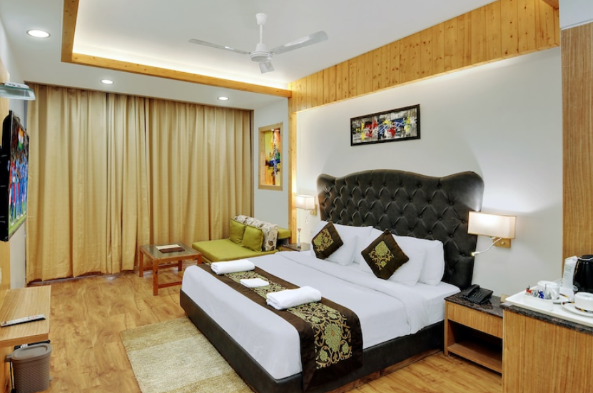 undefined The Orchard Greens 5