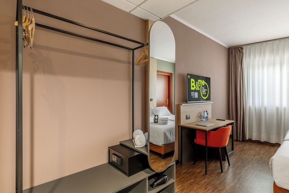 B&B Hotel Cuneo Cristal Standard Twin Room 5