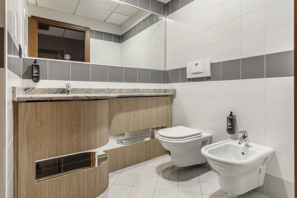 B&B Hotel Cuneo Cristal Standard Twin Room 3