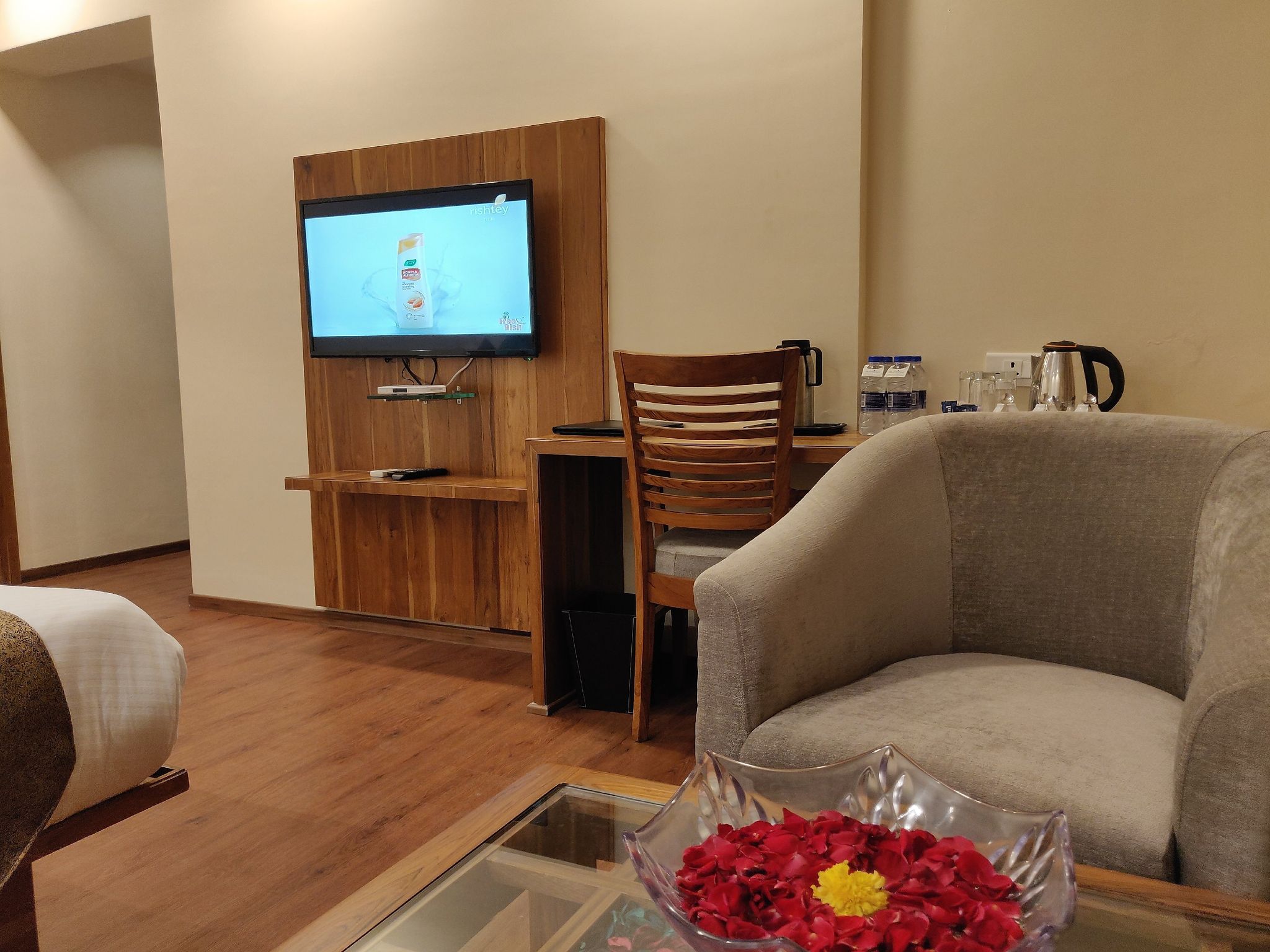 Sai Neem Tree Hotel Executive Double 16