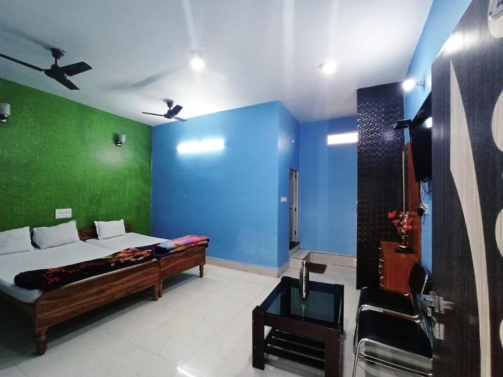 undefined  Hotel Anand Lok 10