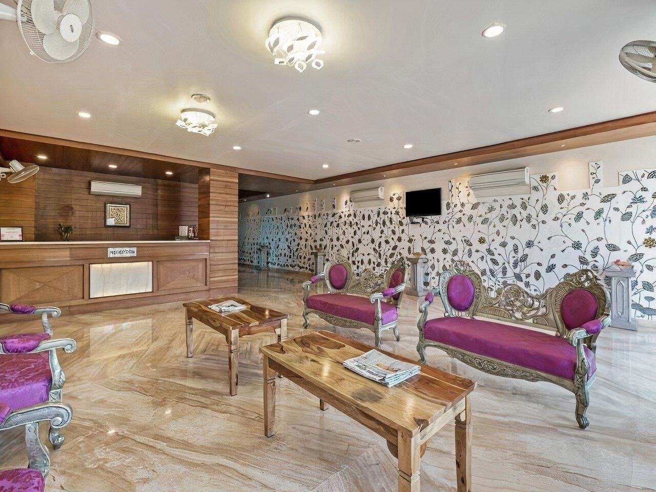 undefined Tulip Le Grand 2