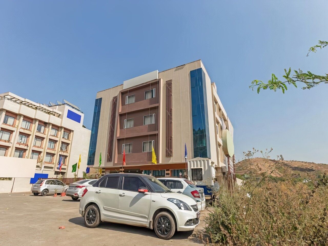 undefined Tulip Le Grand 7