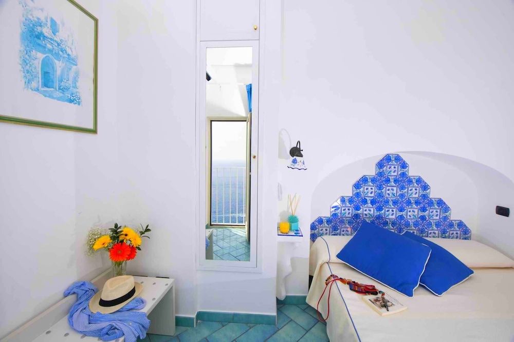 undefined Hotel La Ninfa 8