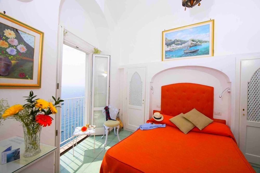 undefined Hotel La Ninfa 3