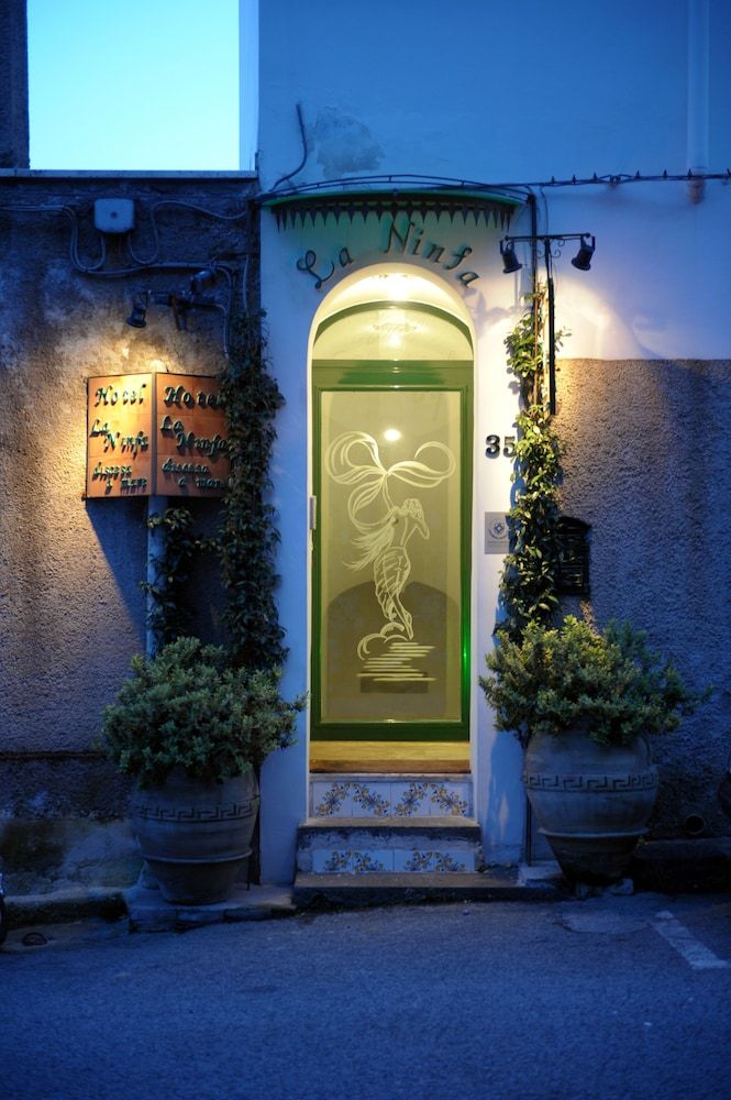 undefined Hotel La Ninfa 2