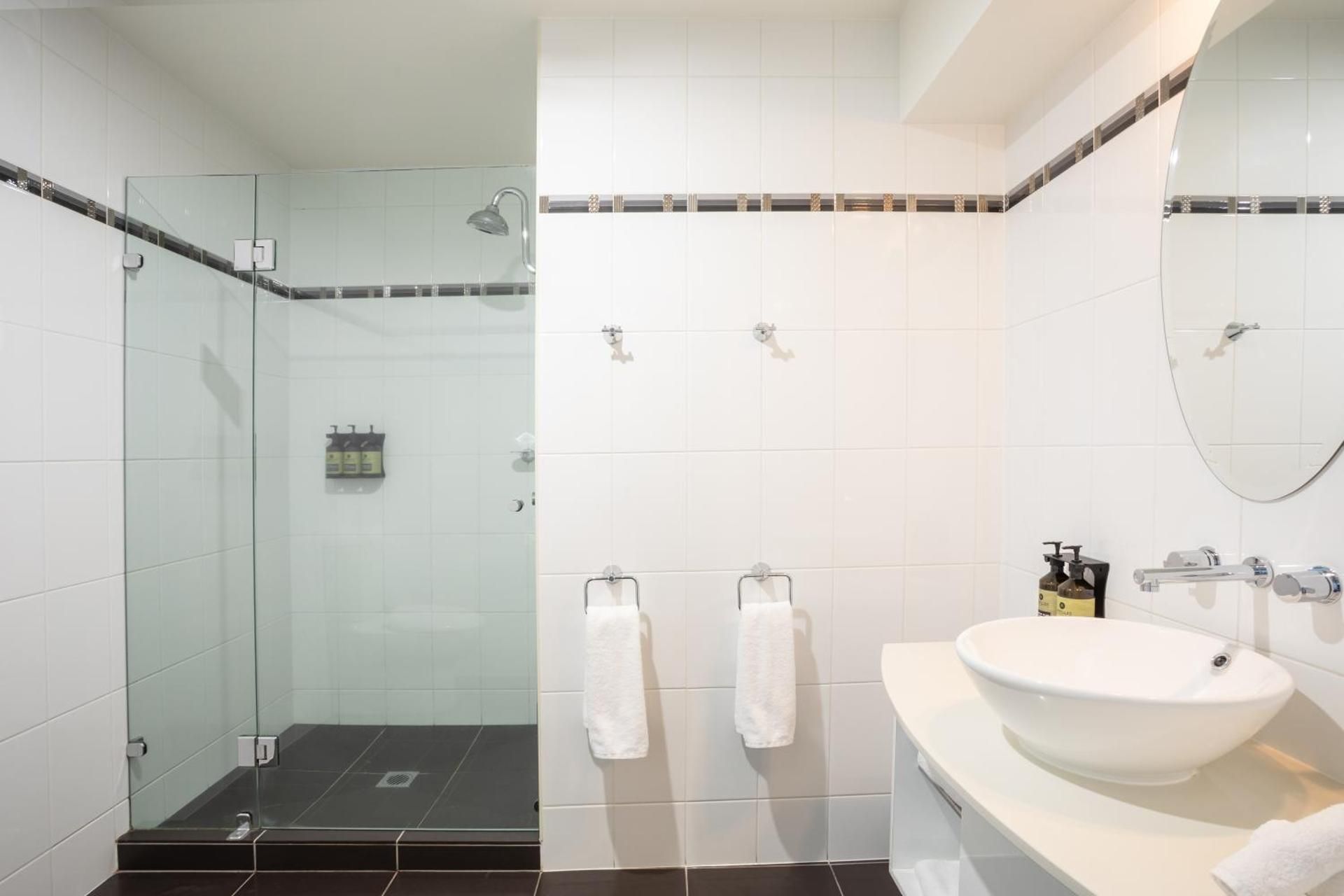 2 Bedroom River Views