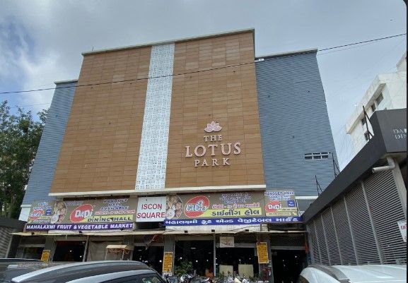 Hotel The Lotus Park