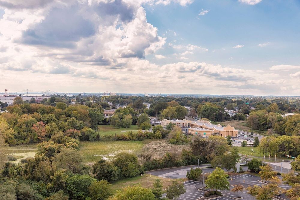 undefined Delta Hotel Philadelphia Airport 7